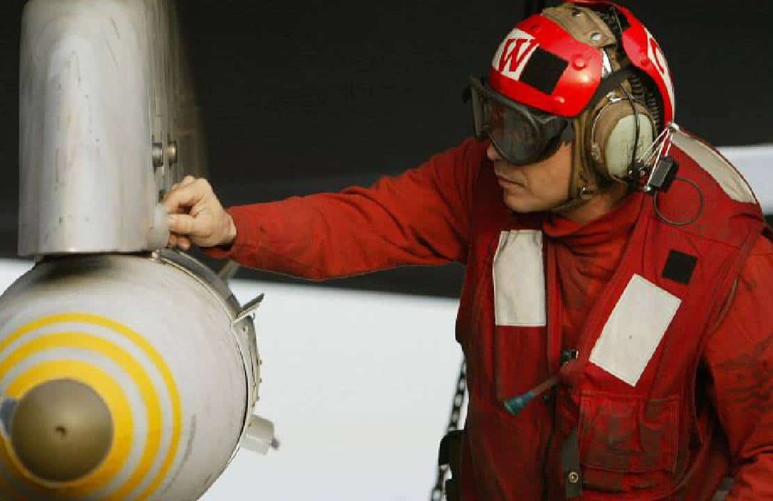 תפנית חדה נגד ישראל: ממשל ביידן מסרב לאשר מכירת חימושים מדויקים