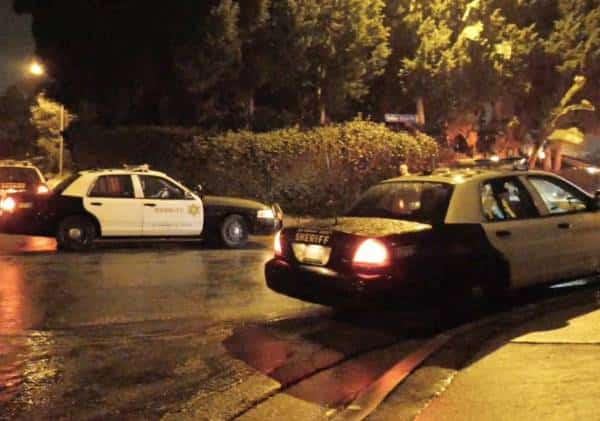 פריצה אלימה במחוז לוס אנג'לס: אזקו את המשפחה וגנבו את כספם