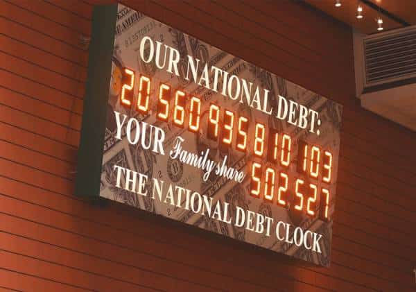 לראשונה בהיסטוריה: החוב הלאומי האמריקאי חצה את רף 22 טריליון הדולר
