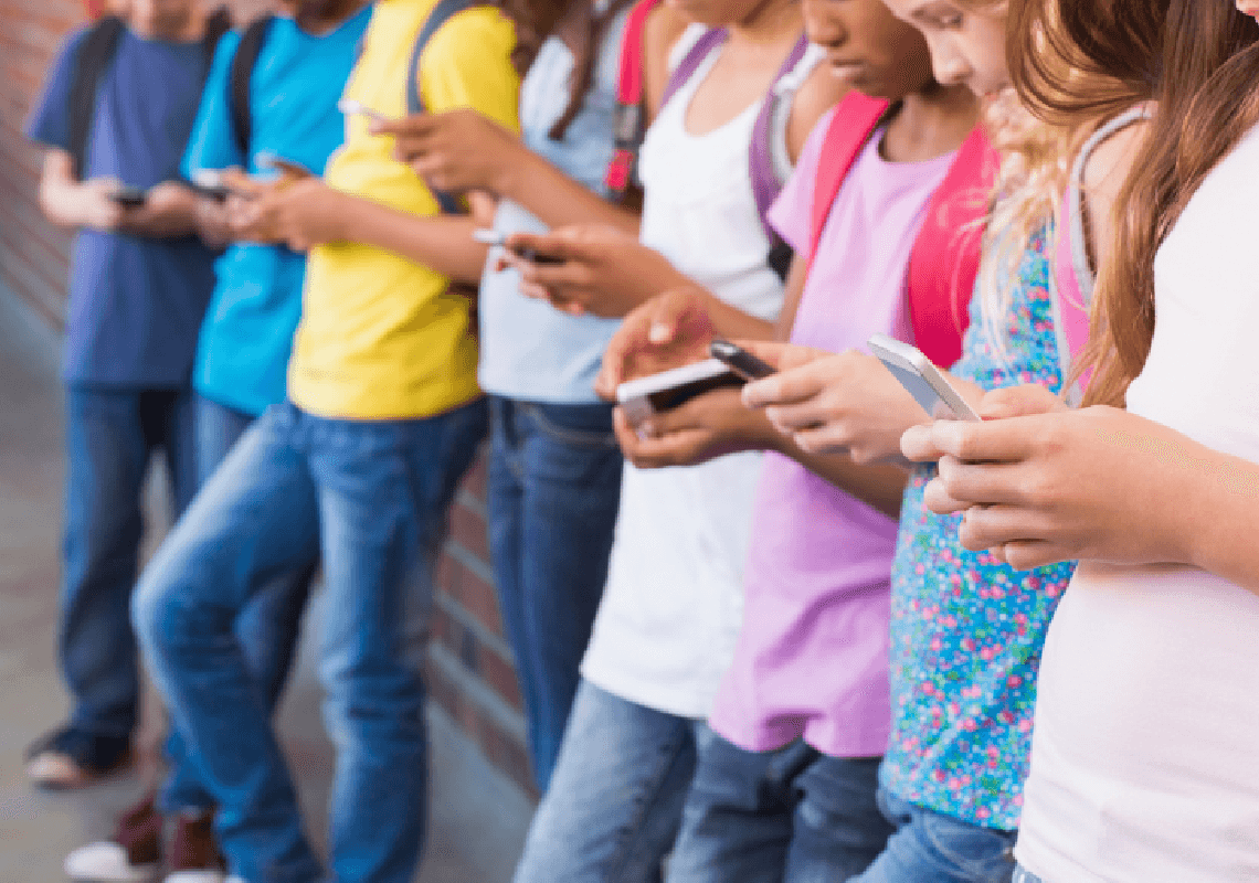 חוק ראשון מסוגו בעולם: איסור מוחלט על ילדים מתחת לגיל 16 להשתמש ברשתות חברתיות