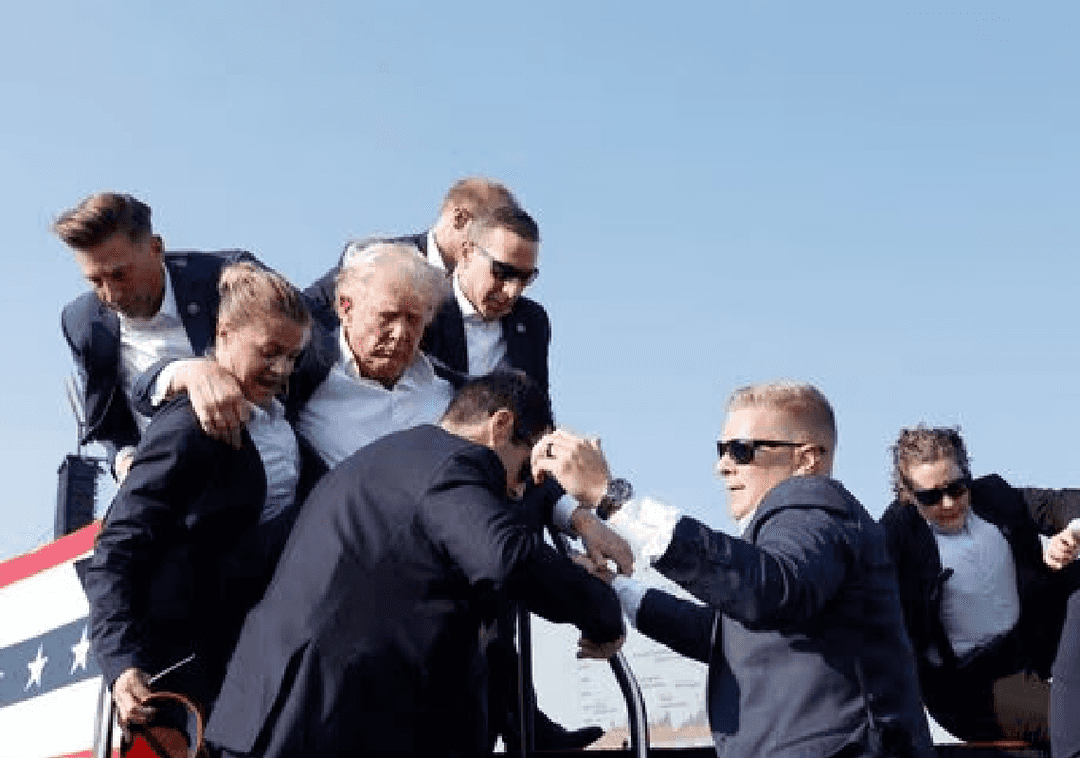 ״יש לו אקדח!״: תיעוד דרמטי רגעים לפני ניסיון ההתנקשות בטראמפ