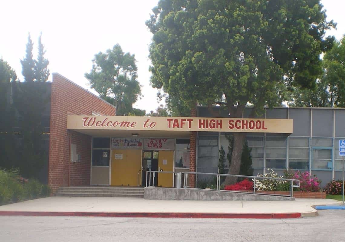 שאלת שישה מיליארד הדולר: מתי בתי הספר בקליפורניה יפתחו מחדש?