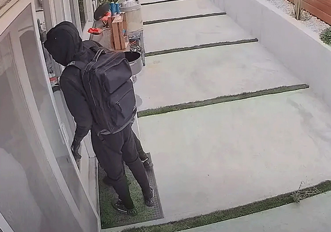 התפתחות בחקירת מקרי הפריצות לבתים שמטילים אימה על תושבי הוואלי בלוס אנג'לס