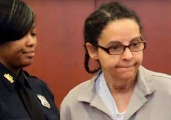 ניו יורק: מטפלת שרצחה שני ילדים בהם טיפלה, תעמוד כעת בפני חבר המושבעים. התביעה דורשת מאסר עולם