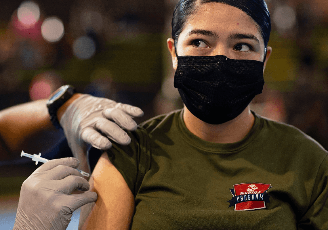 ביהמ"ש אסר על משרד ההגנה להעניש עשרות לוחמים שסירבו להתחסן