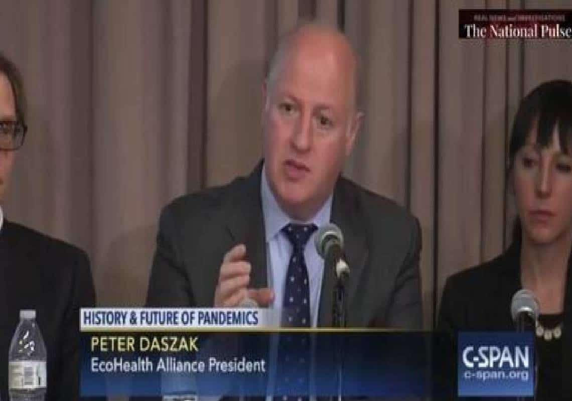 עוזרו של פאוצ'י נתפס מתגאה מול המצלמה ב-2016: "הסינים מפתחים וירוס קורונה קטלני"