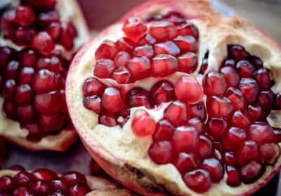 עשר סיבות טובות להמשיך לאכול רימון גם אחרי ראש השנה