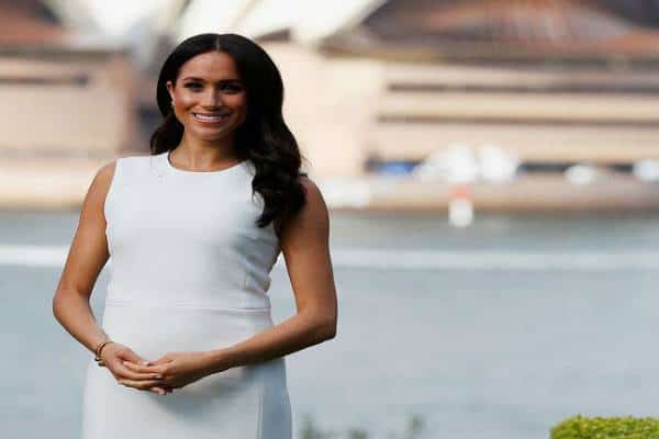 לומדת איך ללדת: קול, מייגן מרקל מתאמנת בהיפנובירת'ינג