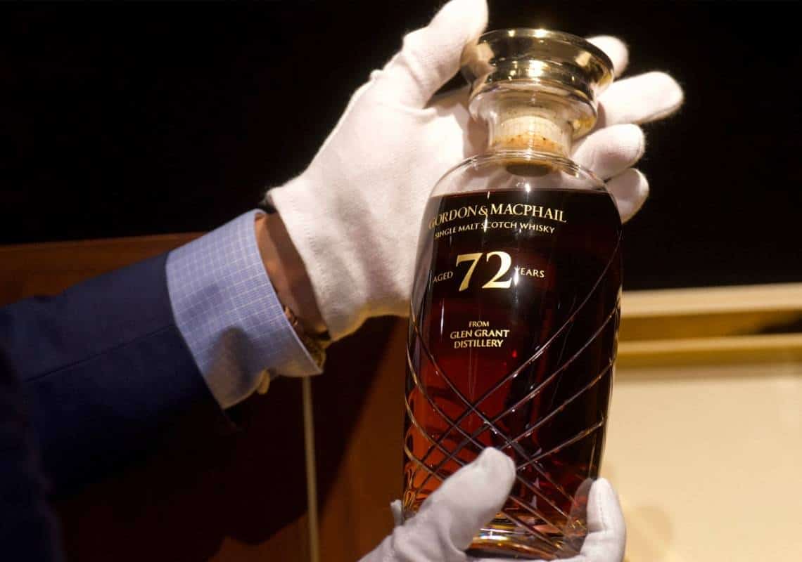 מחיר מציאה: לא פחות מ-54 אלף דולר שולמו על בקבוק וויסקי נדיר מ-1948 