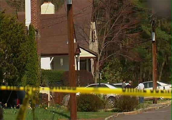 ניו יורק: פעוטה נהרגה, אמה נורתה בידי המשטרה