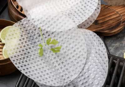 האם דפי אורז באמת בריאים? האמת שמאחורי הטרנד השקוף