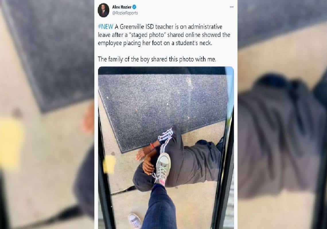 בדיחה בטעם רע: המורה שלחה לחברתה הקרובה ואם התלמיד השחור SMS עם צילום של נעליה על גבו - היא שילמה על כך ביוקר