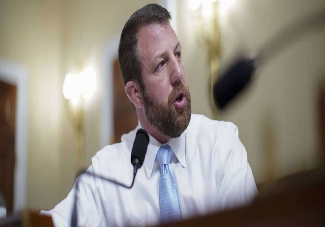 "הבית הלבן ניסה לחסל אותי": חבר קונגרס רפובליקני טוען שמיקומו נמסר לטאליבן כשהיה במשימת חילוץ נועזת בשטח אויב