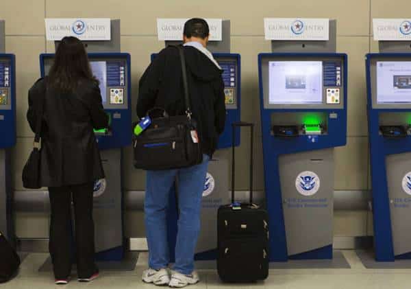 התעודה שתחסוך מכם את התור הארוך בהגירה בשדות התעופה בארה"ב: משרד Global Entry נוסף חוזר לפעילות