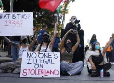 עוצר שני בלוס אנג'לס: מאות נחתים יפרסו בתוך 48 שעות בעוד אלפי מחאות מתוכננות ברחבי ארה"ב