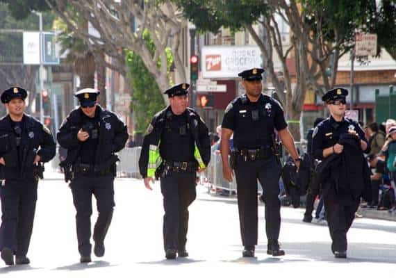 סן פרנסיסקו: שוטרים תובעים את העירייה בגלל אפליה