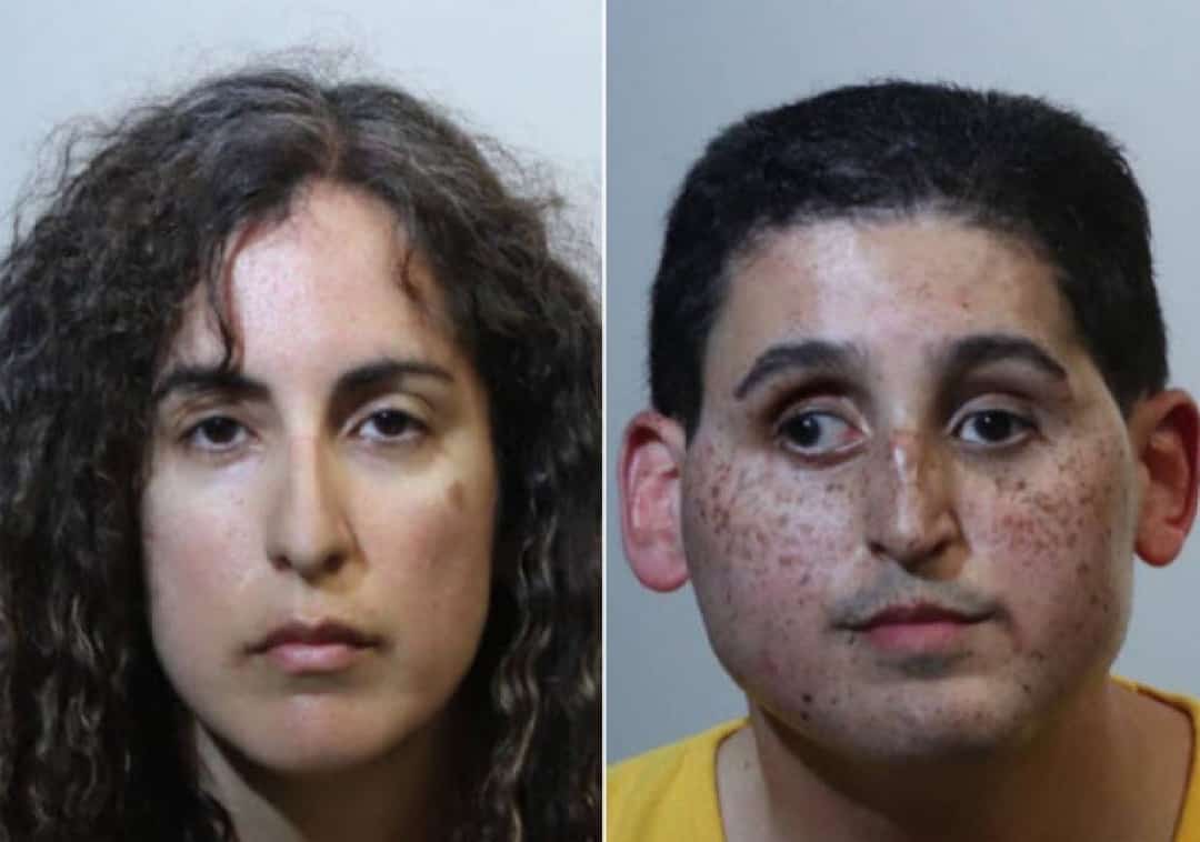 "הילד הגיע במצב אנוש לבית החולים": סופרת הילדים ובעלה מואשמים בהתעללות קשה בילדיהם המאומצים