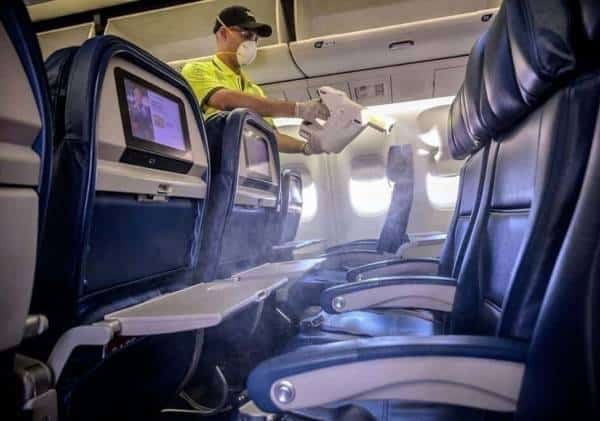 גם סאות'ווסט הודיעה על ביטול המדיניות: זו חברת התעופה הגדולה האחרונה שחוסמת את המושב האמצעי במטוסיה