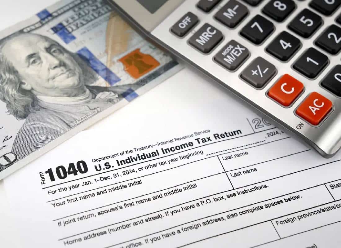 מזומנים בדואר: מיליוני תושבי ניו יורק יקבלו צ'קים של עד 400 דולר מהמדינה