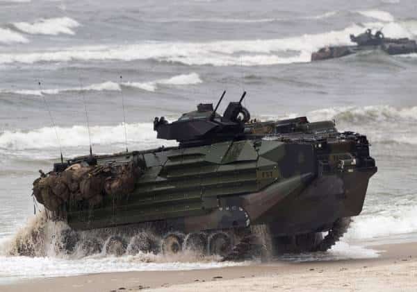 תאונת אימונים מול חופי קליפורניה: חייל נהרג, חשש כבד לחיי 8 נעדרים