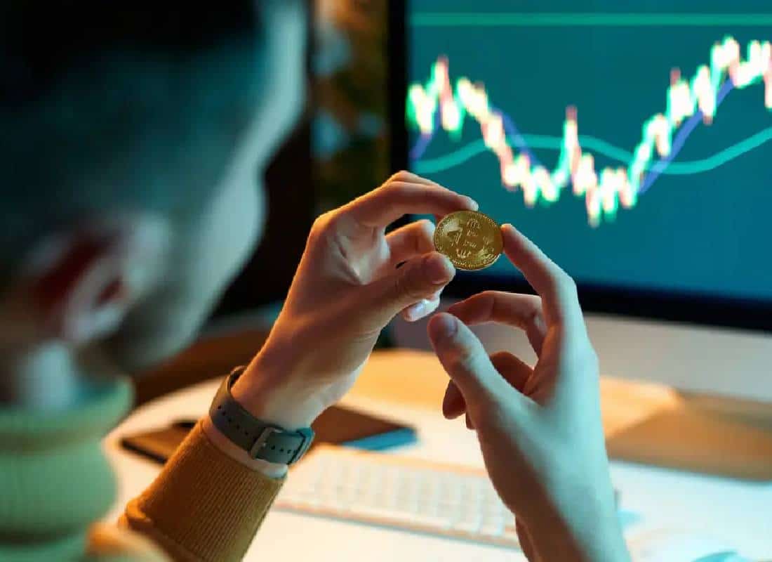 נעצר בנתב"ג ישראלי המבוקש בארה"ב בחשד להונאת קריפטו במיליונים