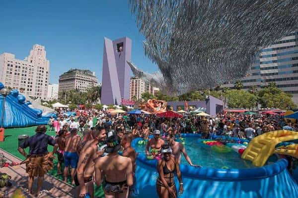 גאים וחוגגים: עונת פסטיבלי הגאווה לא פוסחת על לוס אנג'לס וכולם מוזמנים ליהנות