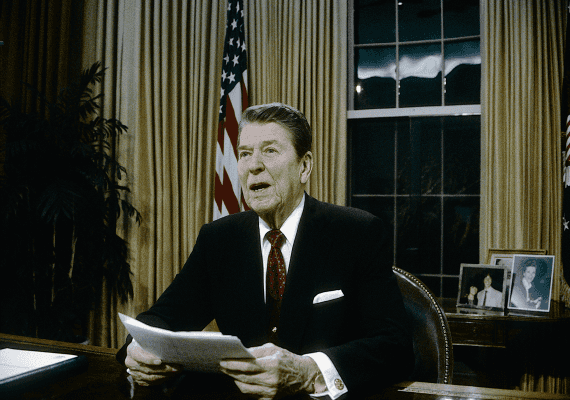החל מיום חמישי תוכלו "לפגוש" את רונלד רייגן בתלת ממד