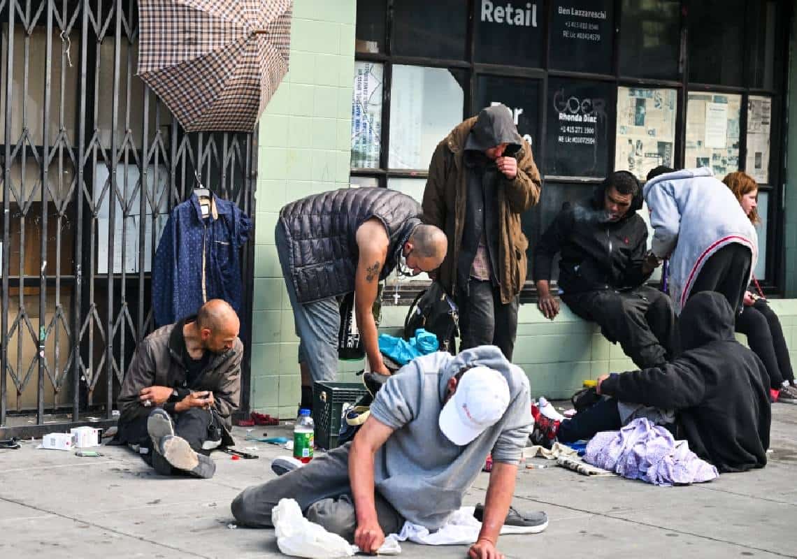 צרכים ברחובות, מחטים בידיים ואיברים רקובים: רחובות סן פרנסיסקו נראים 'פוסט אפוקליפטים' 