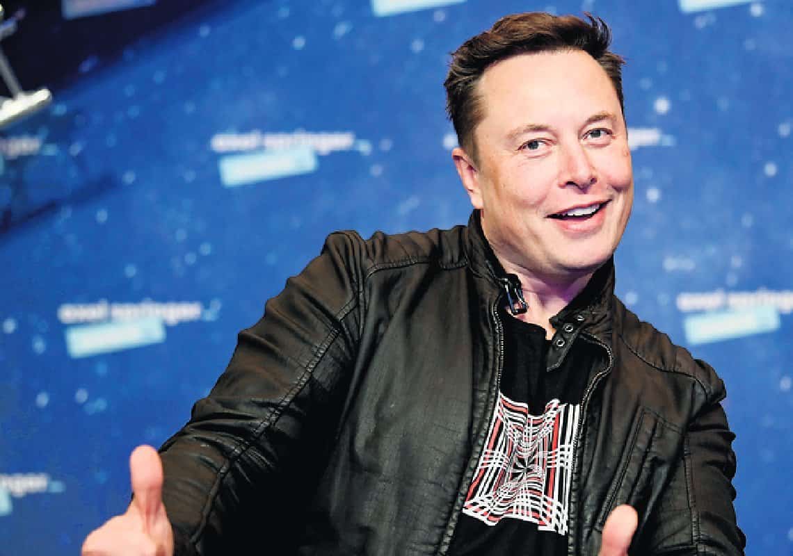 לא מפסיק להפתיע: אילון מאסק הביא לעולם תאומים עם עובדת באחת החברות שלו