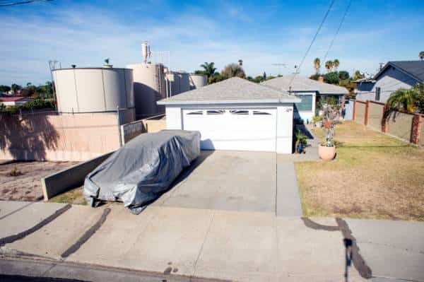 לוס אנגל‘ס: בארות נפט הפזורות בעיר מסכנות את בריאות התושבים