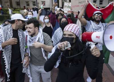 בין מחאה לגירוש: בית משפט לערעורים מחזיר את פרשת מחמוד ח׳ליל למסלול ההגירה – והממשל מתקרב למעצר חוזר