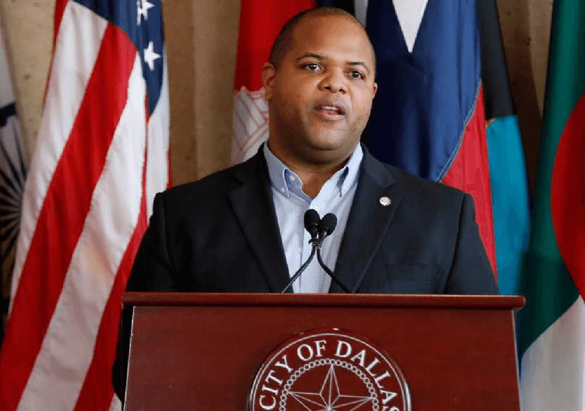 ראש עיריית דאלאס הדמוקרטי: יש גזענות במפלגתי – ורובם מעמידים פנים שהיא לא קיימת 