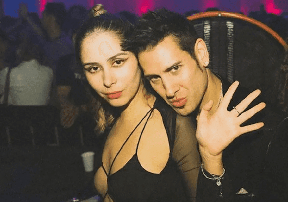 איש חיי הלילה מהוליווד המואשם ברצח הדוגמנית וחברתה "מתמרן את בית המשפט"