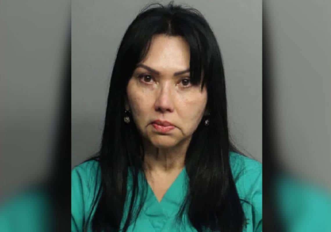 "היא הרסה את חיי": בעקבות ניתוח אף שהסתבך נעצרה תושבת פלורידה שהתחזתה למנתחת פלסטית