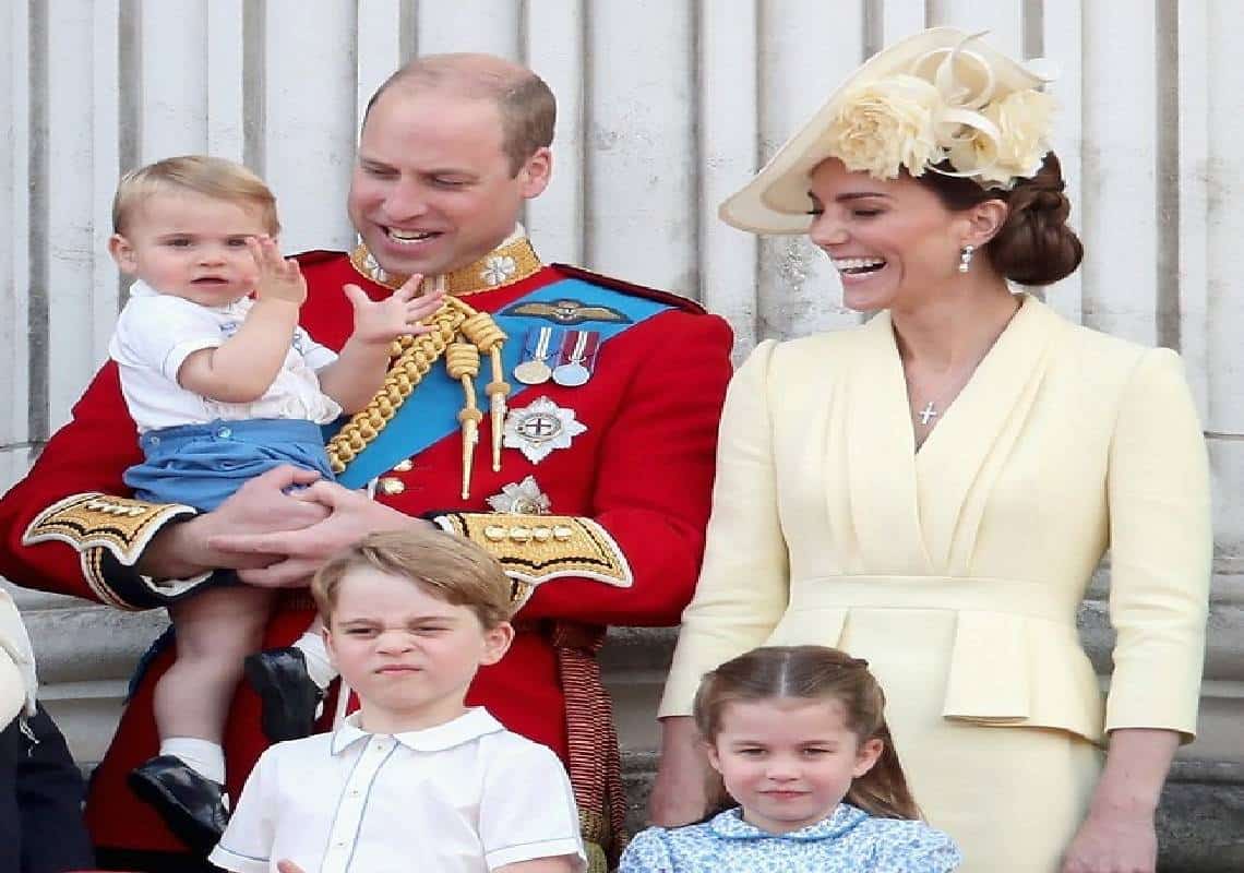 מקרוב לזוג המלכותי חושף: זה החוק הכי חשוב בביתם של הנסיך וויליאם וקייט 