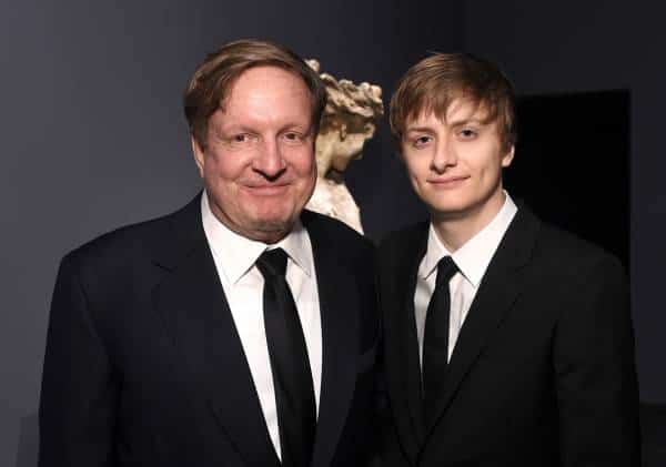 בגיל 26: בנו של מיליארדר מבוורלי הילס נמצא מת בבית המשפחה