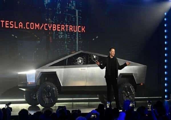 טסלה תבנה את מפעל ייצור הרכבים הגדול בעולם בטקסס