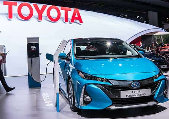 ריקול ענק בטויוטה: מיליון מכוניות היברידיות נמצאות בסכנת התלקחות