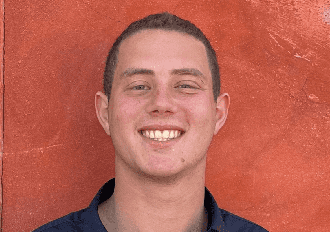 לונג איילנד מנציחה את החייל הישראלי-אמריקאי עומר נאוטרה - שגופתו עדיין מוחזקת בעזה