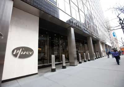 יותר מאלף נשים תובעות את פייזר: מחקר חושף קשר בין אמצעי מניעה נפוץ לגידולי מוח