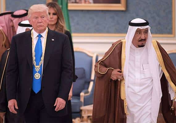 "כמו קיצוץ גדול במיסים": טראמפ מברך את סעודיה על הירידה במחירי הנפט