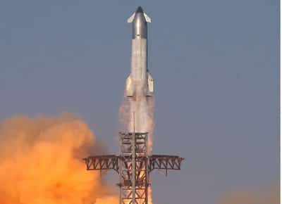 טראמפ איים לבטל את החוזים של מאסק - אבל הפנטגון ונאסא תלויים בו לחלוטין