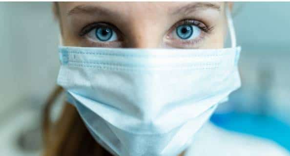 רופא בכיר: "יש לשקול חבישת 4 מסכות"