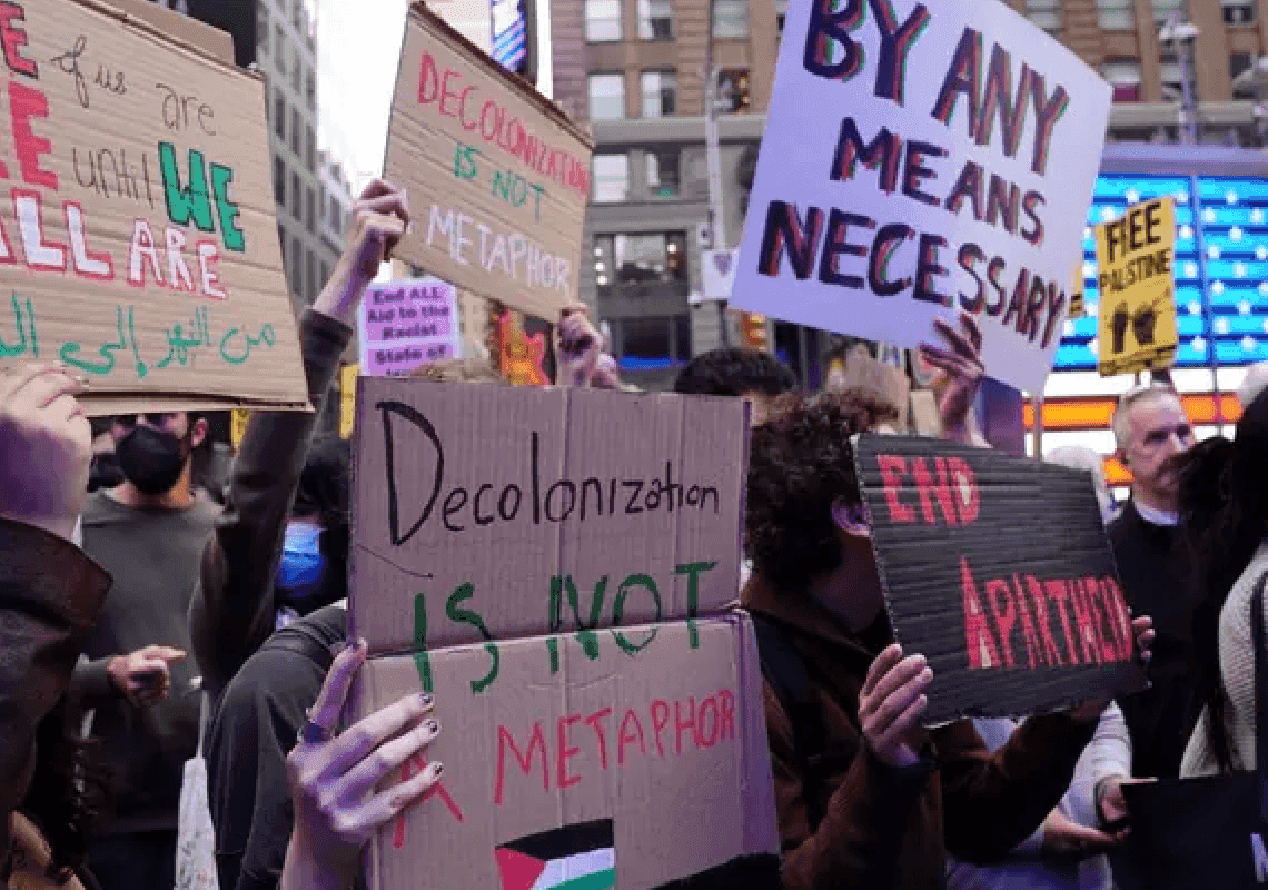 המיליונר האמריקאי שמקדם הפגנות אנטי-ישראליות ברחבי ארה"ב