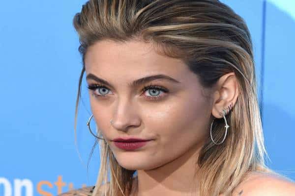 צריכה עזרה: בתו של מייקל ג'קסון, פריס, התאשפזה במרכז לבריאות הנפש