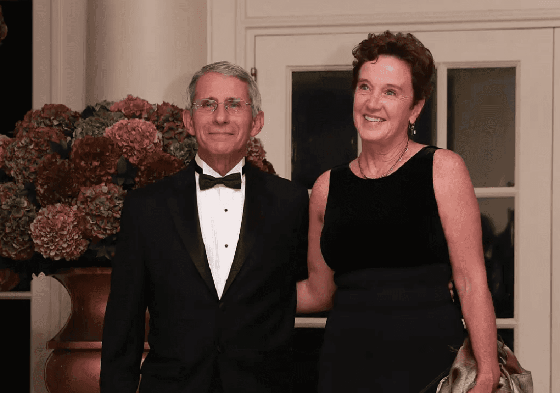 רמת העושר של פאוצ'י ואשתו זינק במהלך המגפה: "המערכת תגמלה אותו בצורה נאה"