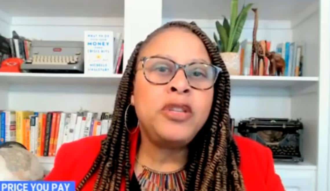 לא יאמן: אורחת בערוץ MSNBC אמרה לאמריקאים החרדים מאינפלציה: "תפסיקו להתלונן... תירגעו"