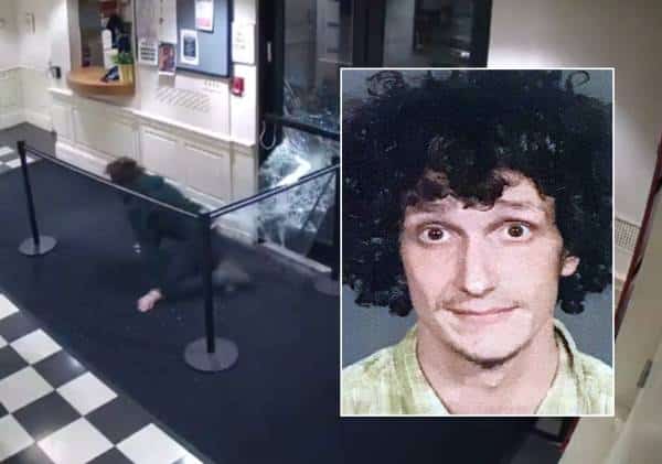 ניו יורק: פרץ לאוניברסיטה יהודית והצית את מעונות הסטודנטים