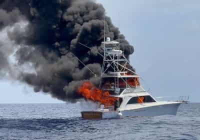 פיצוץ עז בסירה סמוך למיאמי: 11 פצועים, בהם שני ילדים