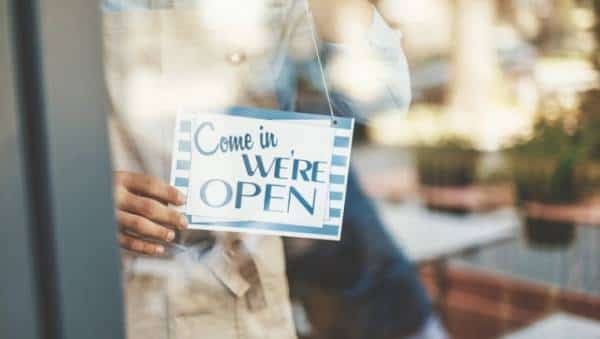 מחקר חדש חושף את רשימת הערים הקטנות הטובות ביותר והגרועות ביותר להקמת עסקים חדשים 